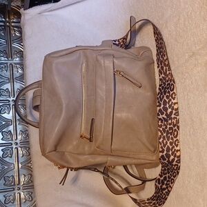 JEN & Co. Backpack over the shoulder bag gray vegan